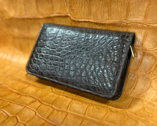 Alligator zippered valise travel wallet